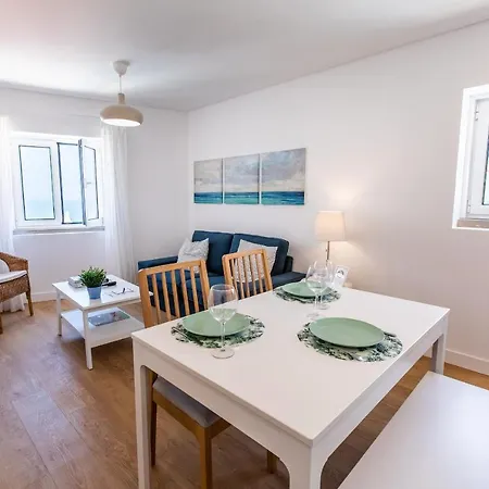 Parati Apartman Ericeira