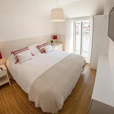 Parati Apartman Ericeira